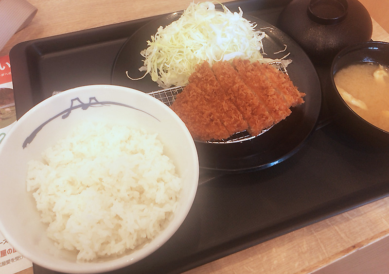 松のや　干隈店　ロースかつ定食 690円 　 2026年6月7日